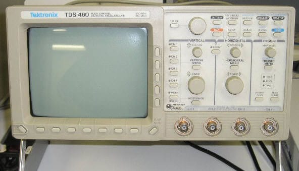 Tektronix Tds460 350 Mhz, 4 Ch, 100Ms/S, Digitizing Oscilloscope