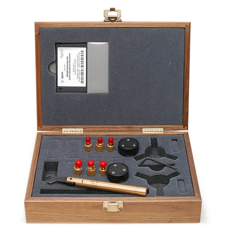 Agilent 85033E Calibration Kit