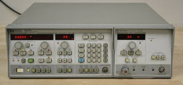 Agilent 86200A Microwave Device