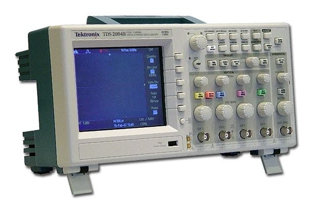 Tektronix TDS2004B Oscilloscopes